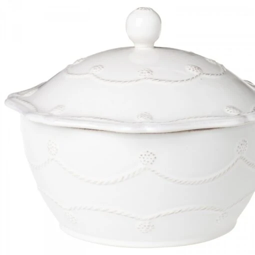 Whitewash - Covered Casserole Dish, 20.5cm, 2.1L -Kitchen Appliances Sale 1BTWJUL3600 002 2