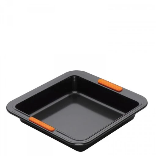 Le Creuset Bakeware - Square Cake Pan/Tin, 23cm -Kitchen Appliances Sale 7BKWLEC0200 001 2