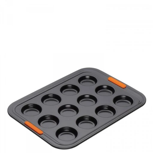 Le Creuset Bakeware - Mini Cupcake/Muffin Pan/Tray, 30x22cm, 12 Cups -Kitchen Appliances Sale 7BKWLEC0500 001 2