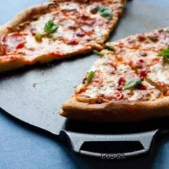 Lodge Pizza Pan, 38cm -Kitchen Appliances Sale 7CUTGWS1100 004 5